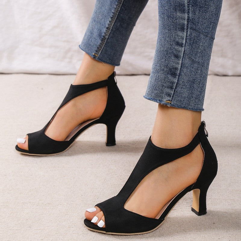 Polished Shoes with an Effortless Classic Look