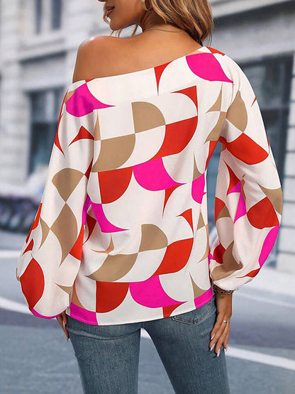 Classic Vintage Blouse with a Flattering Fit