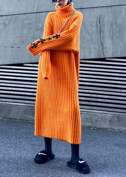 Well Tailored Sweater with a Graceful Silhouette