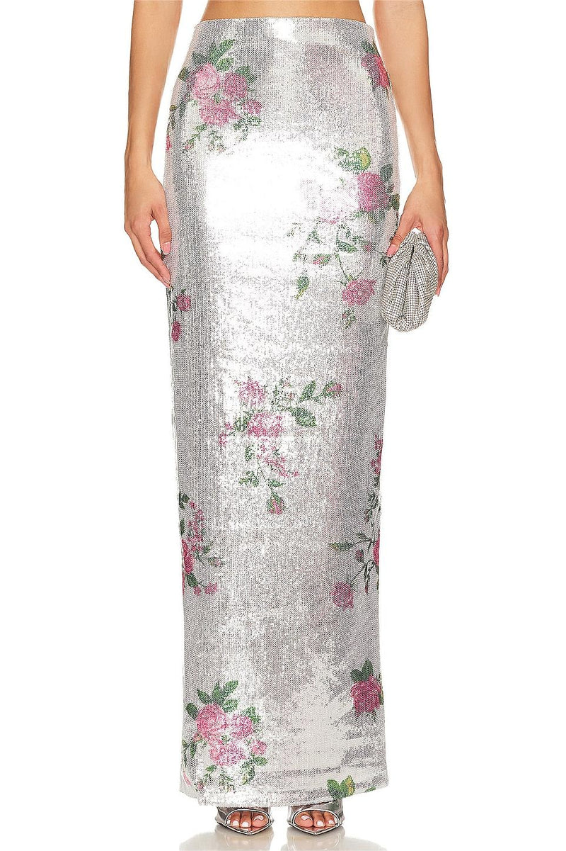 Gracefully Styled Garment for Any Occasion