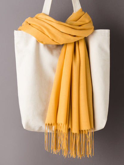 Effortlessly Elegant Garment with a Timeless Design