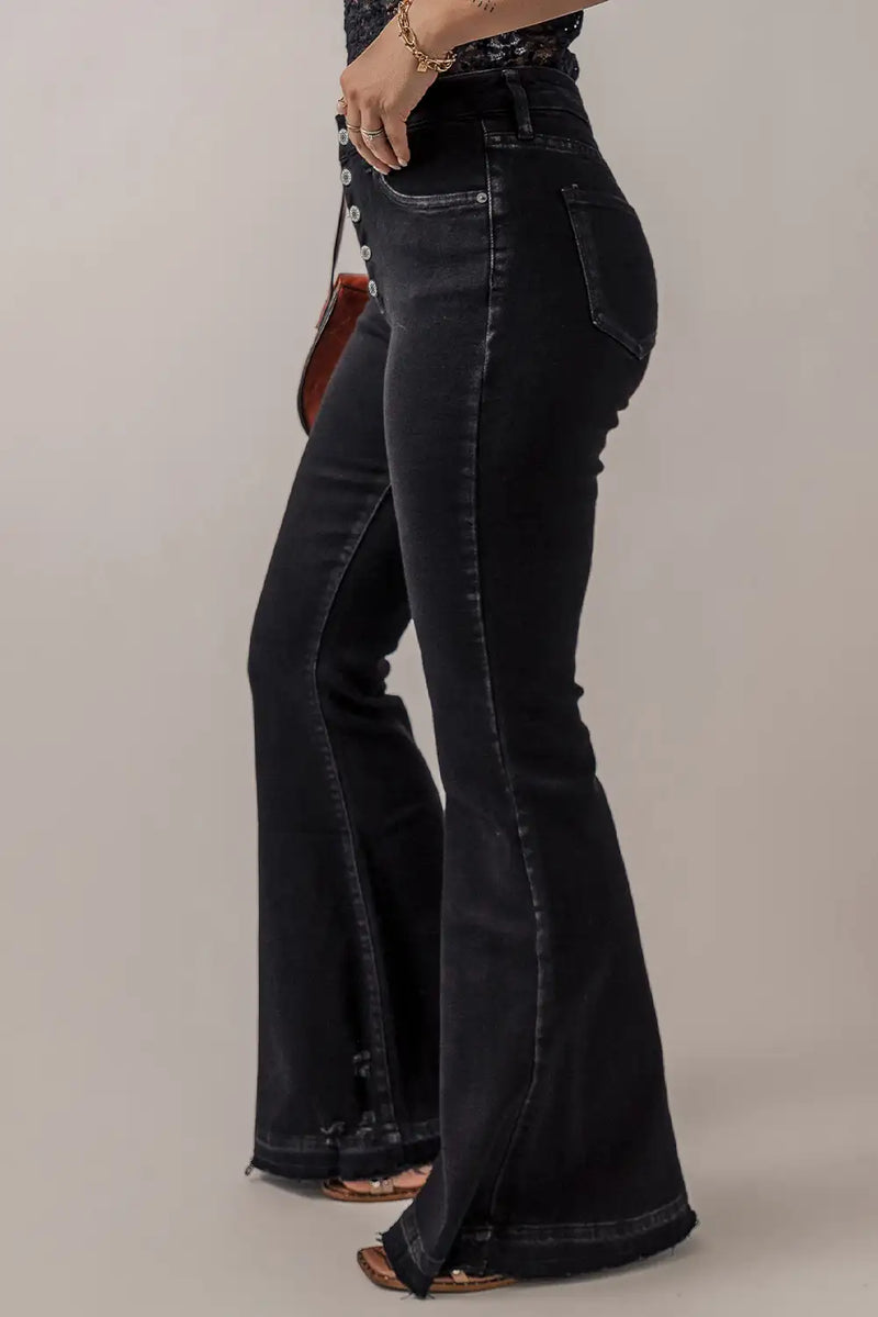 Sophisticated Garment with a Clean Classic Look