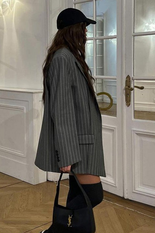 Gracefully Styled Garment for Any Occasion