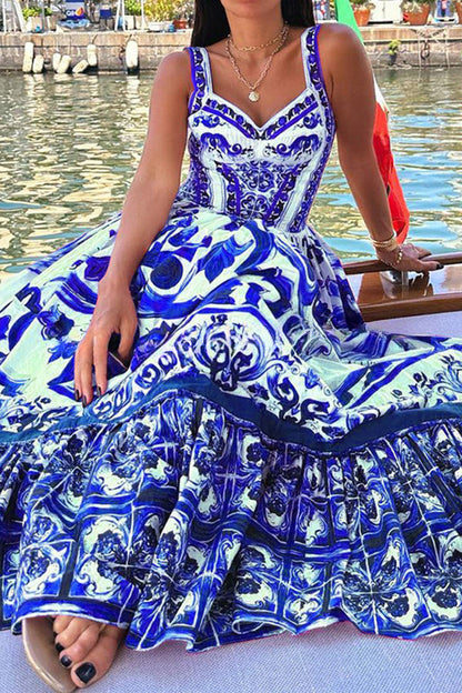 Classic Vintage Dress with a Flattering Fit
