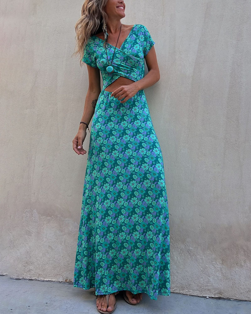 Effortlessly Elegant Dress with a Timeless Design