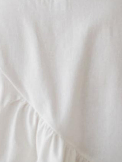 Beautifully Crafted T-Shirt in a Classic Style