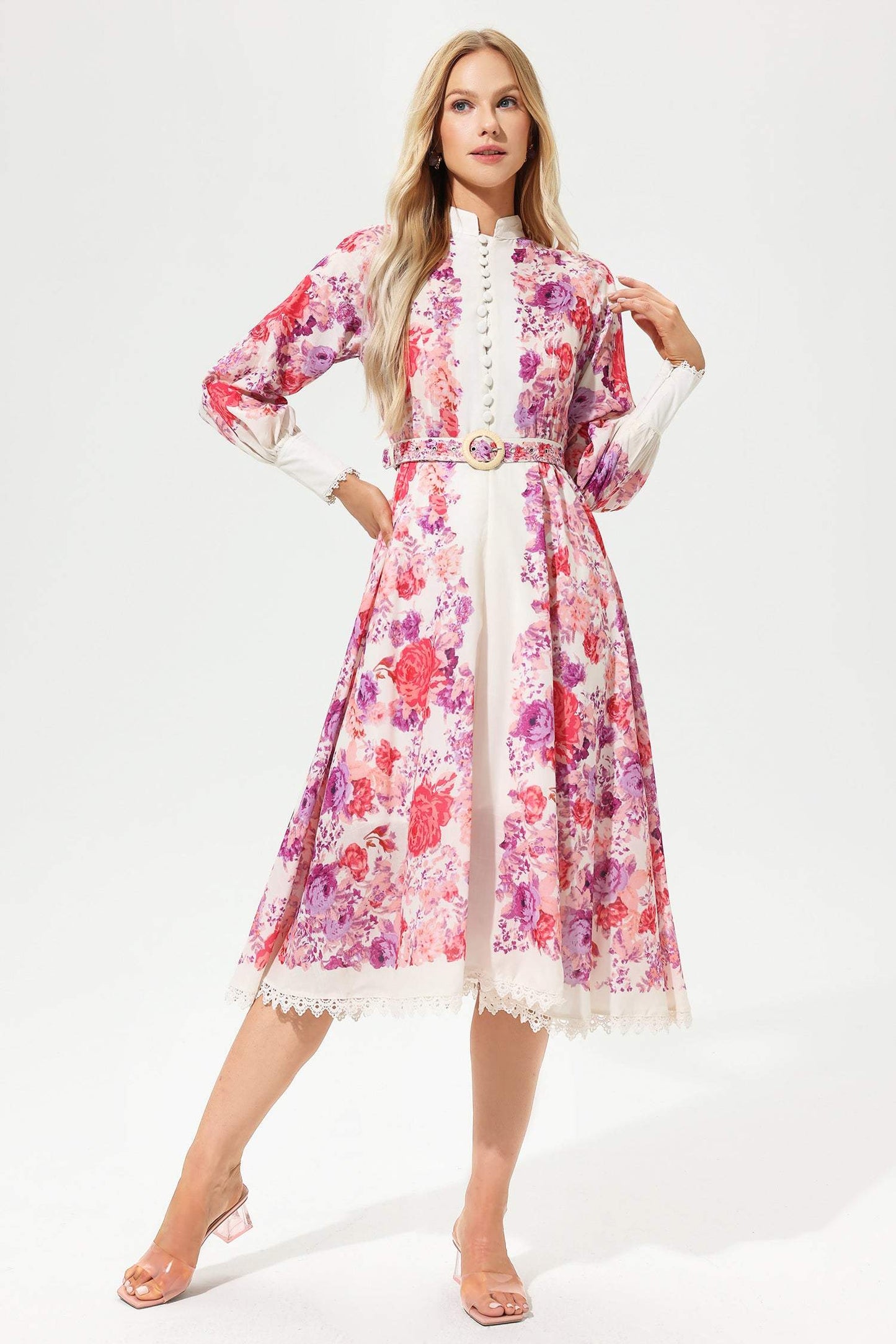Gracefully Styled Dress for Any Occasion