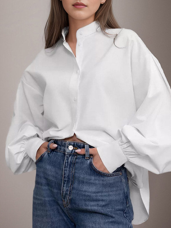 Sophisticated Blouse with a Clean Classic Look