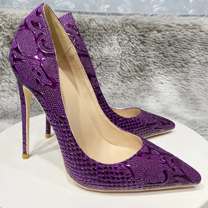 Well Tailored Shoes with a Graceful Silhouette