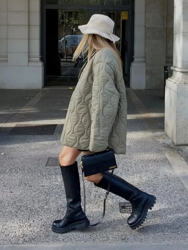 Elegantly Styled Jacket for Everyday Wear