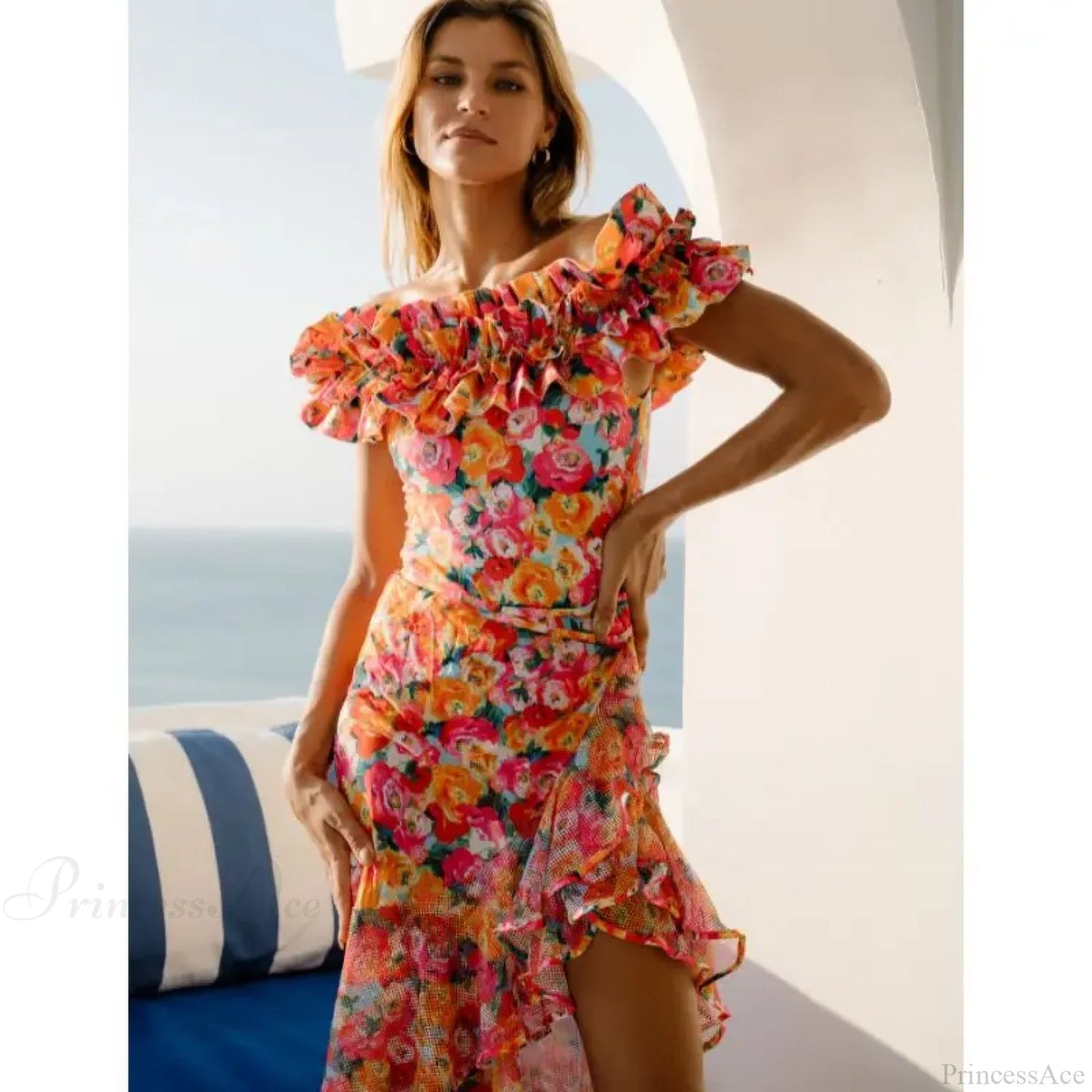Gracefully Styled Garment for Any Occasion
