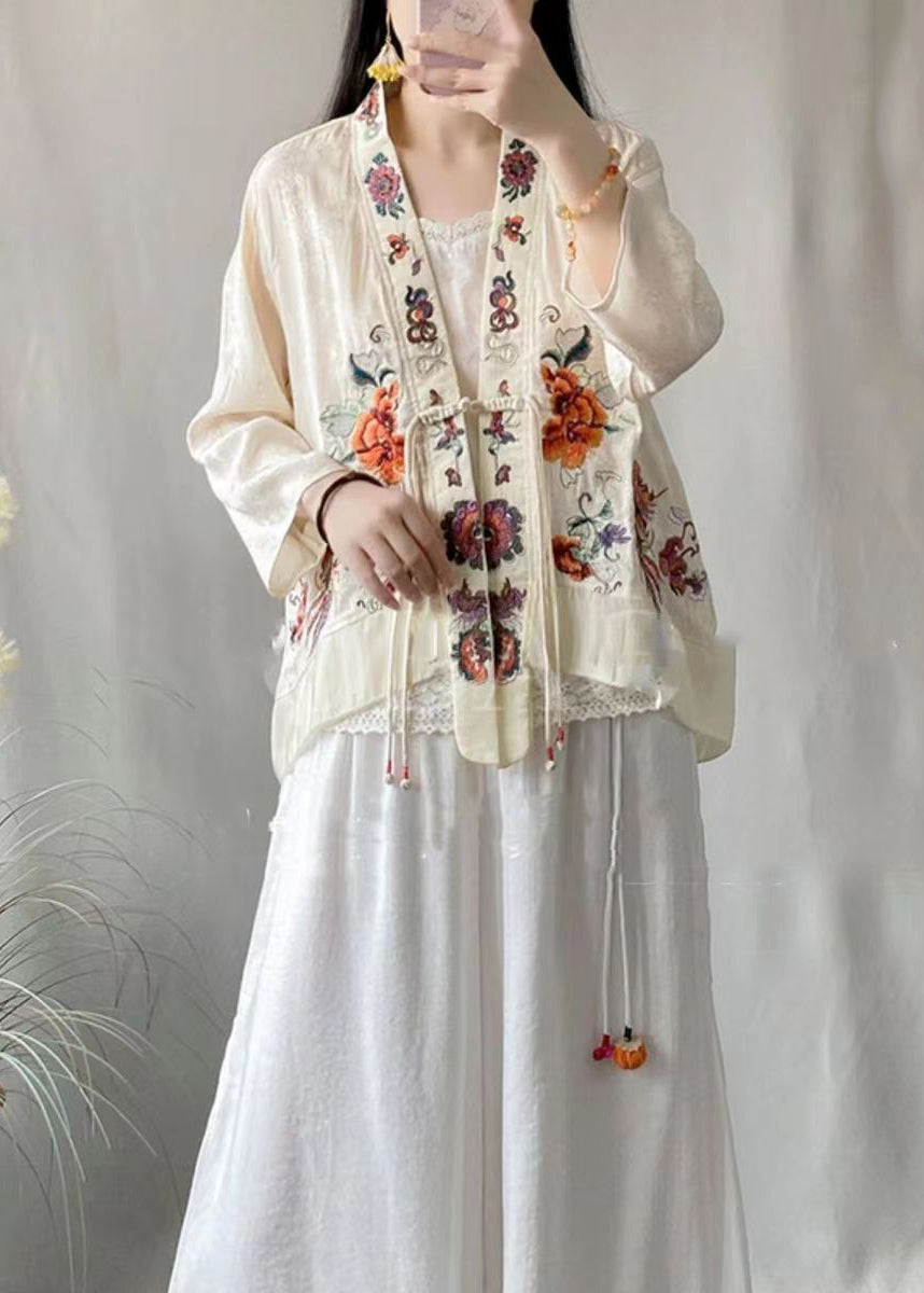 Well Tailored Cardigan with a Graceful Silhouette
