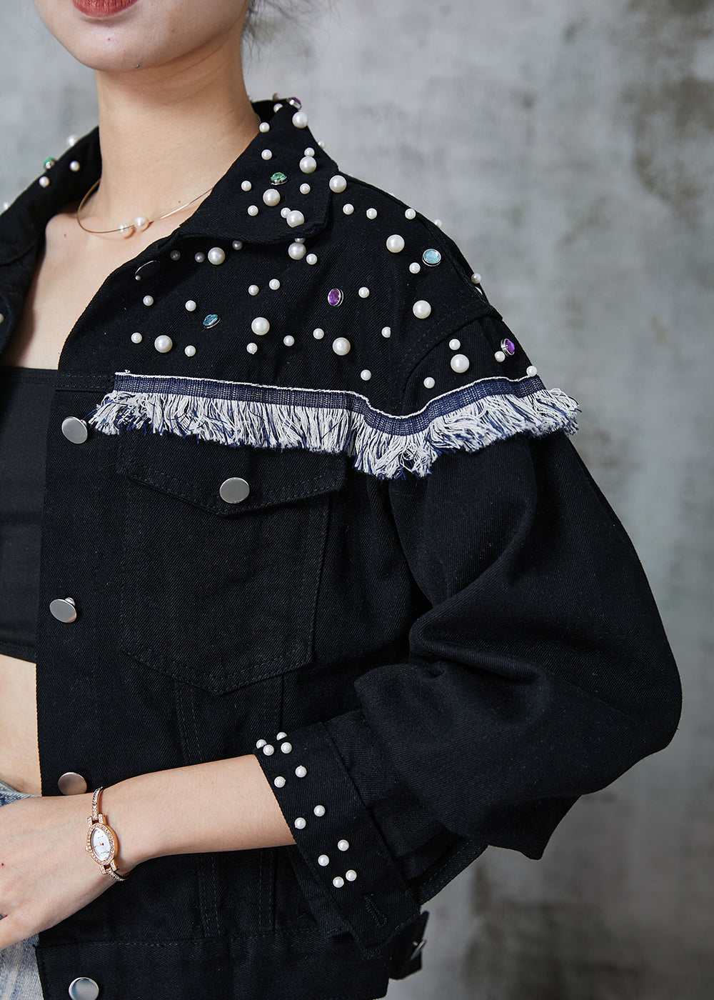 Elegantly Styled Jacket for Everyday Wear