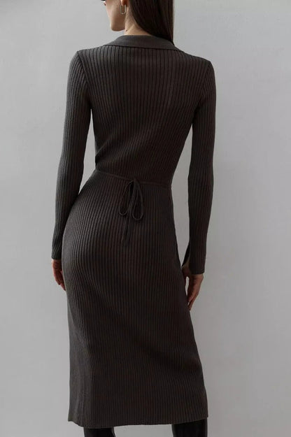 Effortlessly Elegant Sweater with a Timeless Design