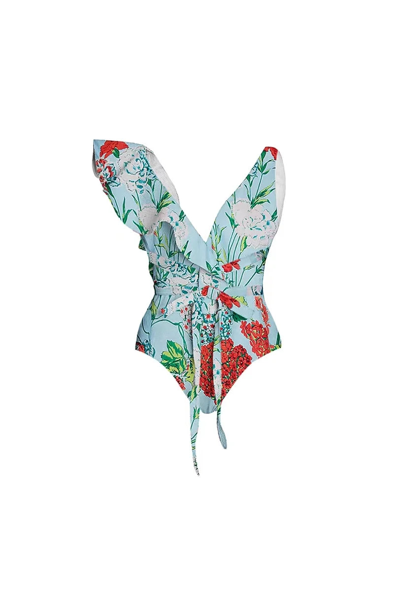 Effortlessly Elegant Bikini with a Timeless Design