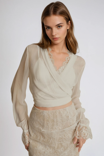 Effortlessly Elegant Garment with a Timeless Design