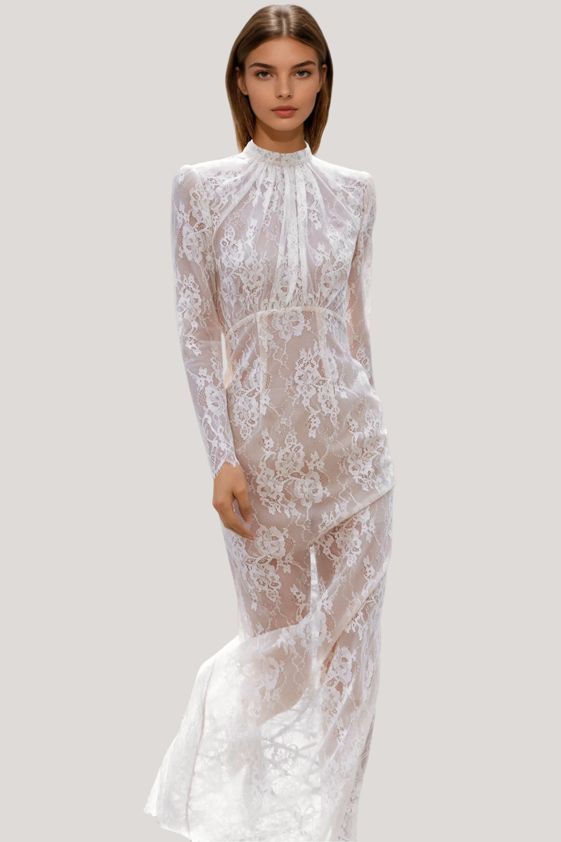 Beautifully Finished Dress in a Timeless Design