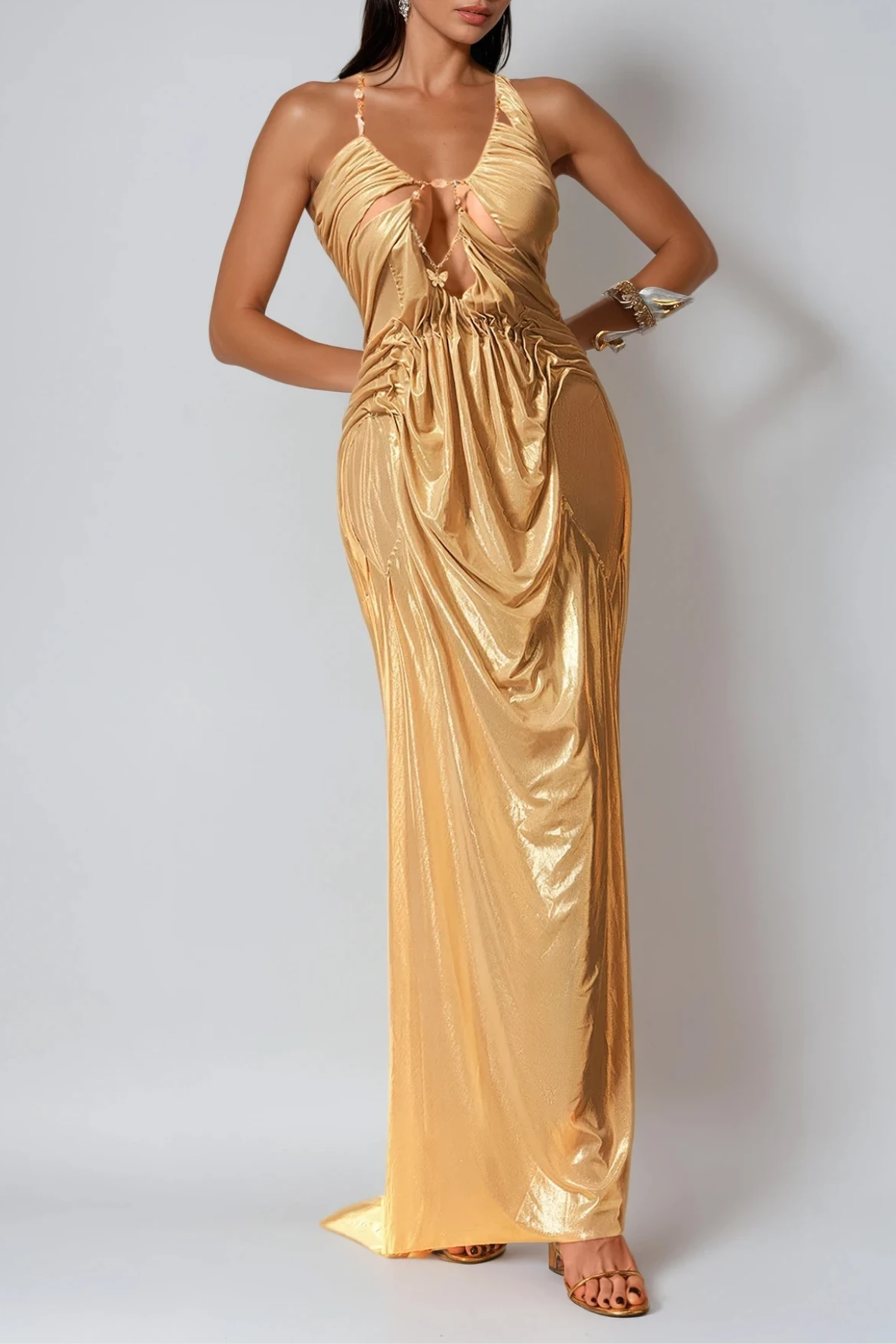 Classic Gold Chain with Timeless Appeal