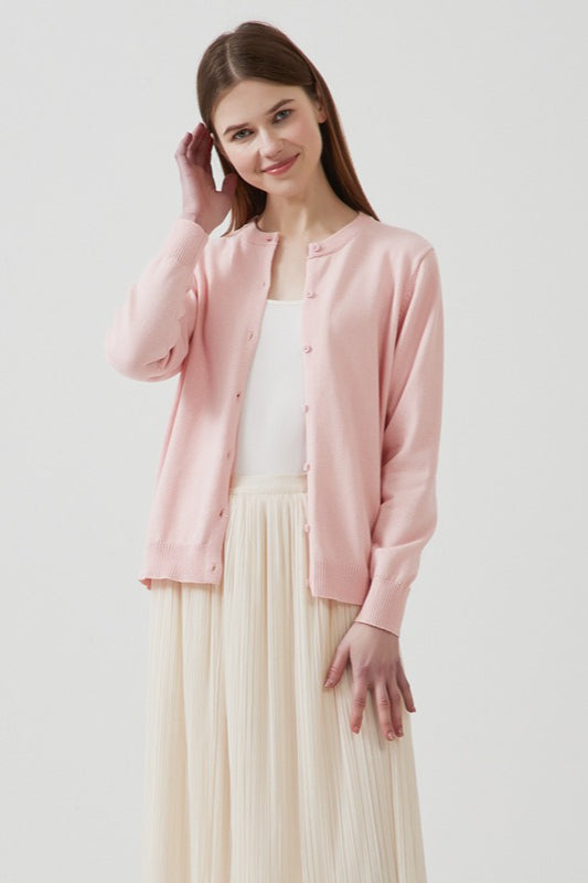 Gracefully Styled Cardigan for Any Occasion