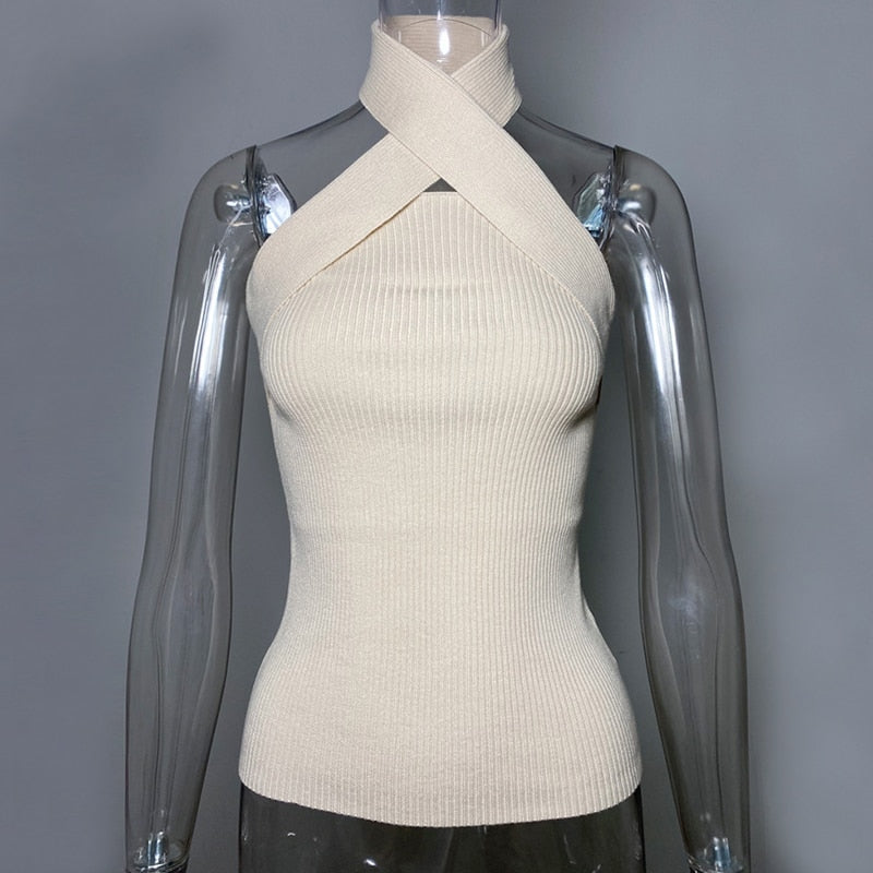Beautifully Finished Top in a Timeless Design