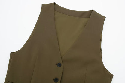 Effortlessly Elegant Trousers with a Timeless Design