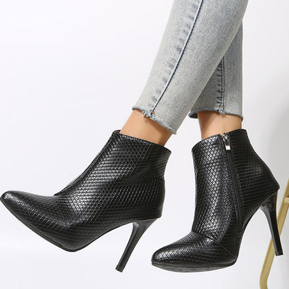 Elegantly Styled Shoes for Everyday Wear