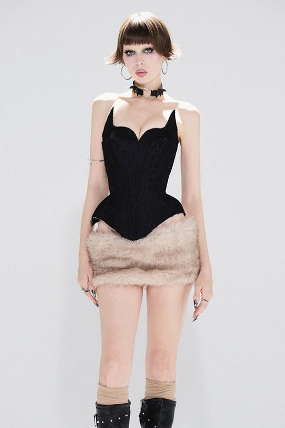 Gracefully Styled Garment for Any Occasion