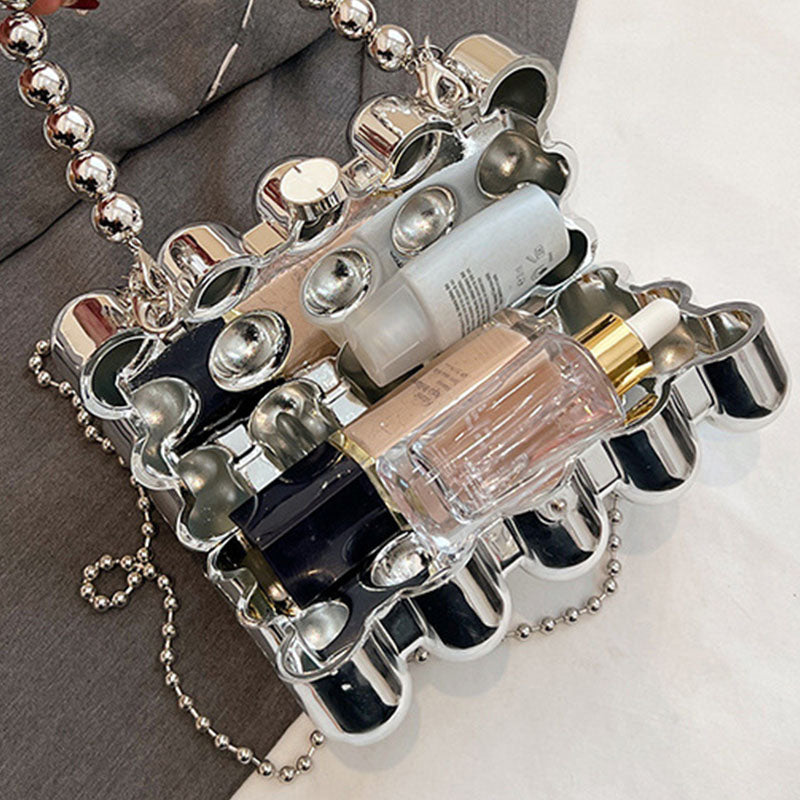 Polished Bag with an Effortless Classic Look