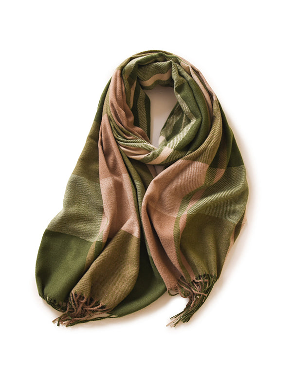 Gracefully Styled Garment for Any Occasion