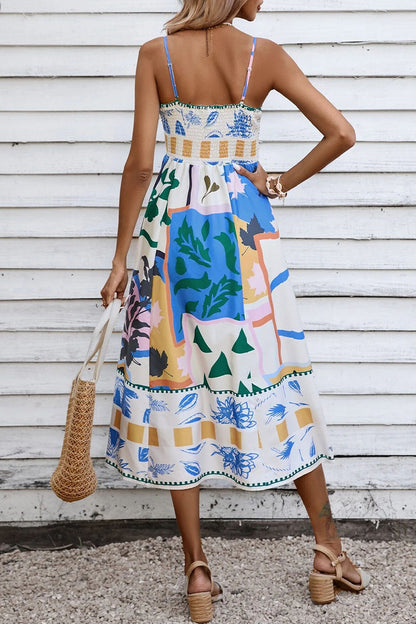 Classic Vintage Dress with a Flattering Fit