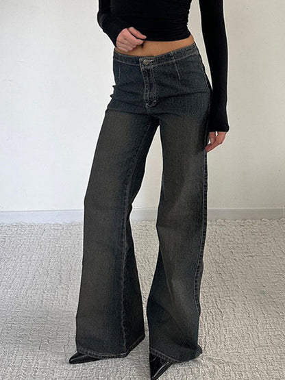 Well Tailored Garment with a Graceful Silhouette