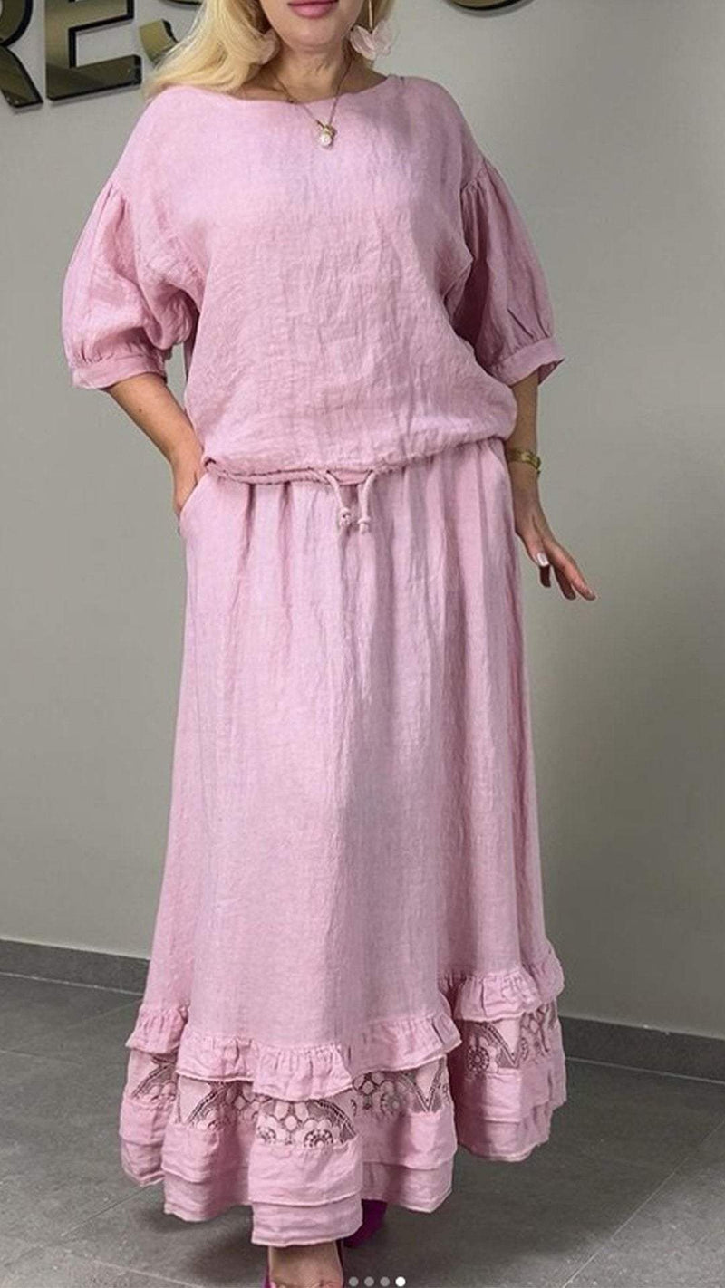 Well Tailored Top with a Graceful Silhouette