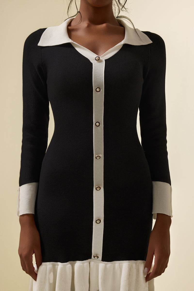 Gracefully Styled Dress for Any Occasion