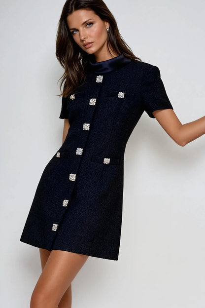 Classic Vintage Dress with a Flattering Fit