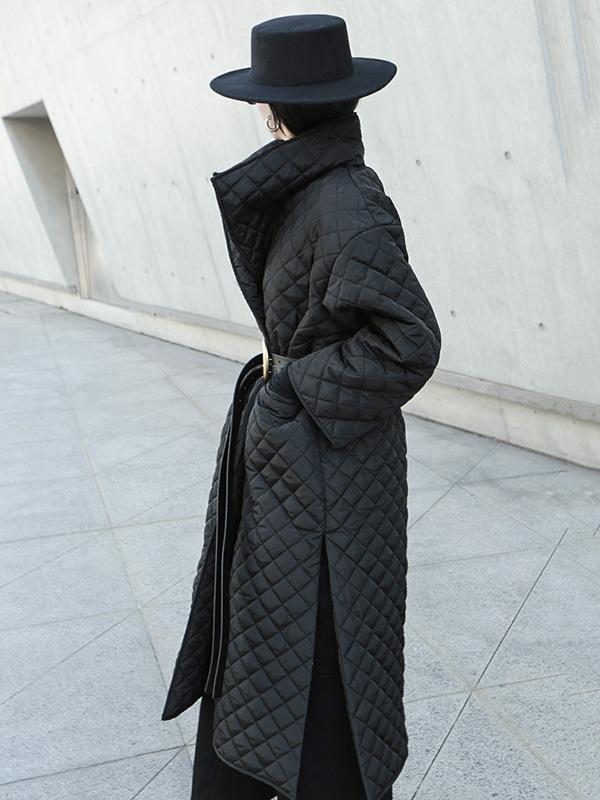 Elegantly Styled Coat for Everyday Wear