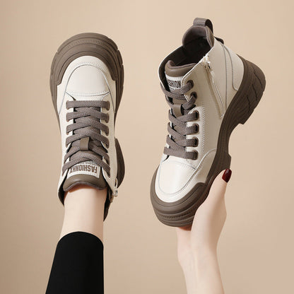 Well Tailored Boots with a Graceful Silhouette