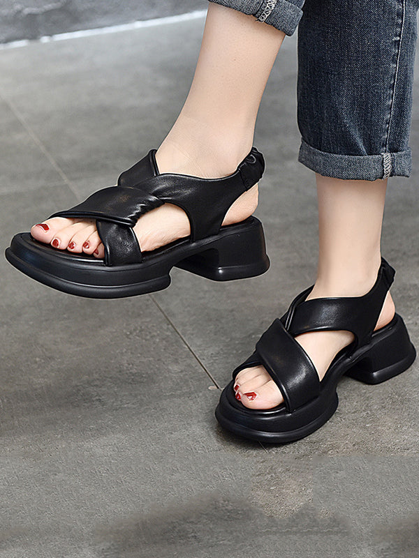 Elegantly Styled Sandals for Everyday Wear