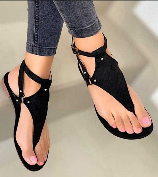 Beautifully Crafted Sandals in a Classic Style
