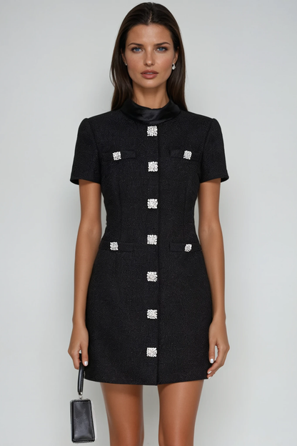 Classic Vintage Dress with a Flattering Fit