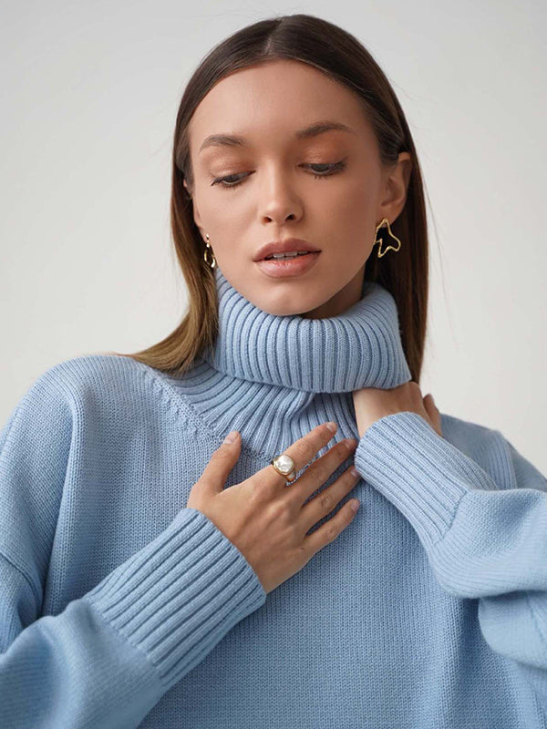 Beautifully Finished Sweater in a Timeless Design