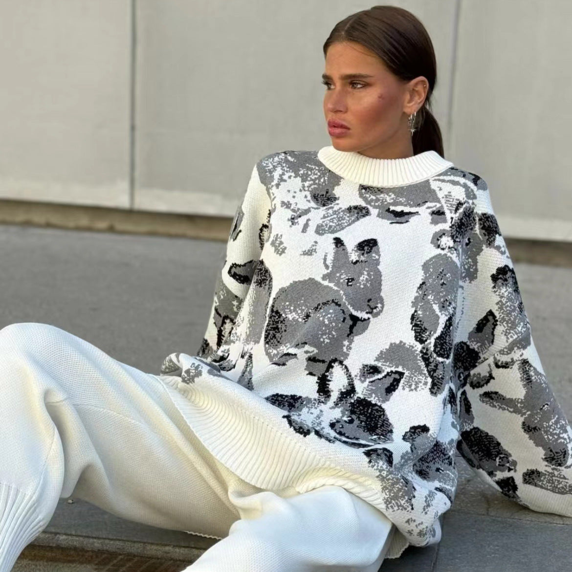 Classic Vintage Sweater with a Flattering Fit