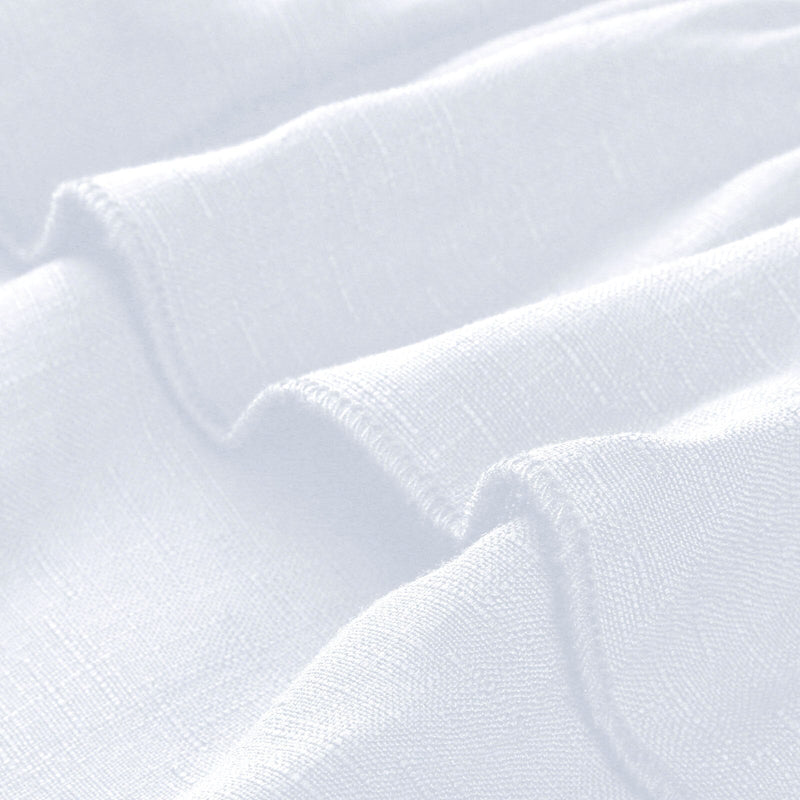 Effortlessly Elegant Blouse with a Timeless Design