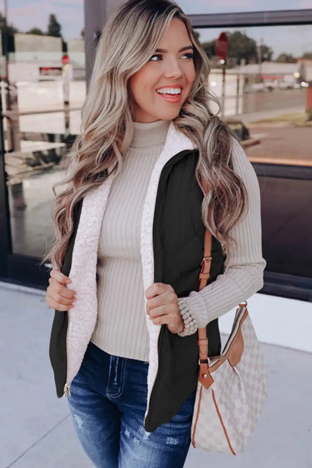 Elegantly Styled Coat for Everyday Wear