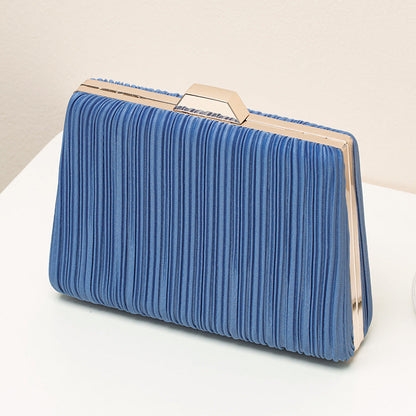 Effortlessly Elegant Bag with a Timeless Design