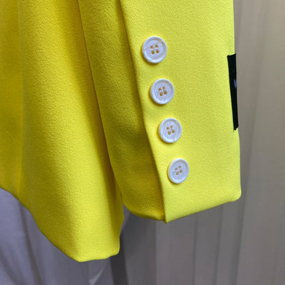 Gracefully Styled Garment for Any Occasion