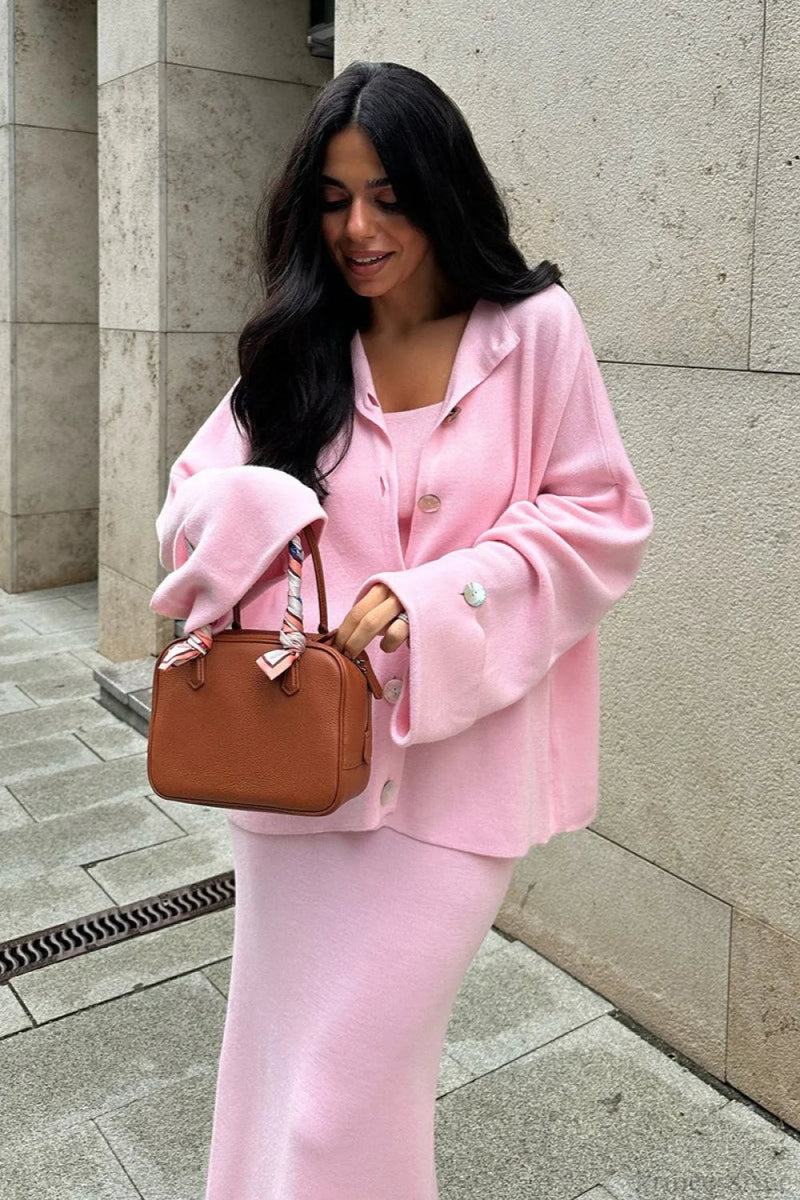 Gracefully Styled Garment for Any Occasion