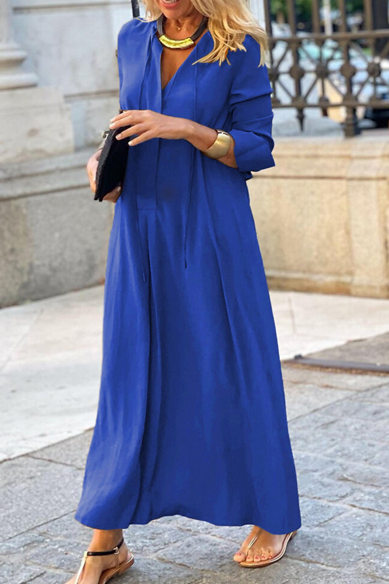 Beautifully Crafted Dress in a Classic Style