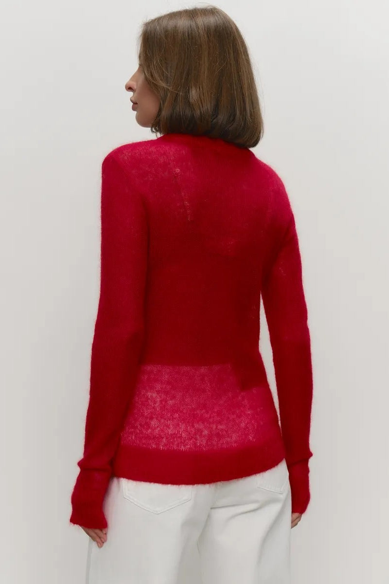 Polished Top with an Effortless Classic Look