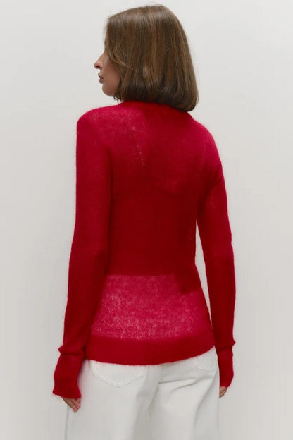 Polished Top with an Effortless Classic Look