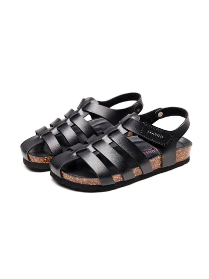 Well Tailored Sandals with a Graceful Silhouette